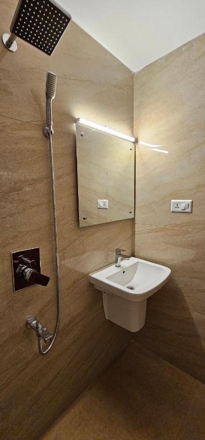 Blueway Residency Downtown Hotel 特里凡得琅 外观 照片