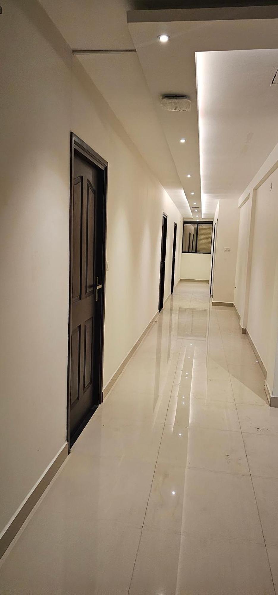 Blueway Residency Downtown Hotel 特里凡得琅 外观 照片