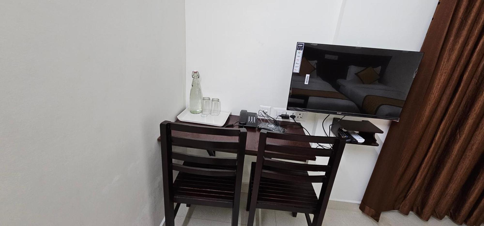 Blueway Residency Downtown Hotel 特里凡得琅 外观 照片